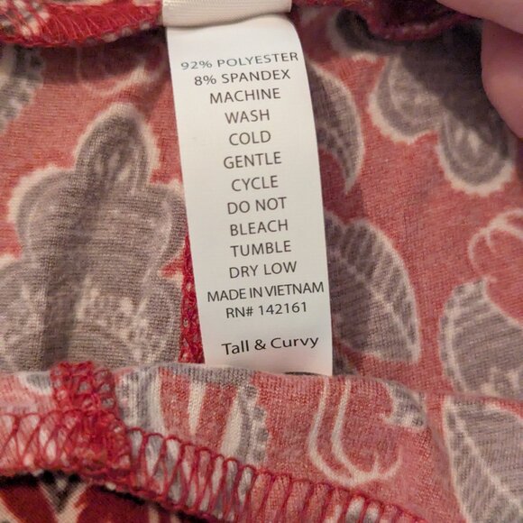 LuLaRoe TC Red Black Aztec Print Leggins - Picture 4 of 4